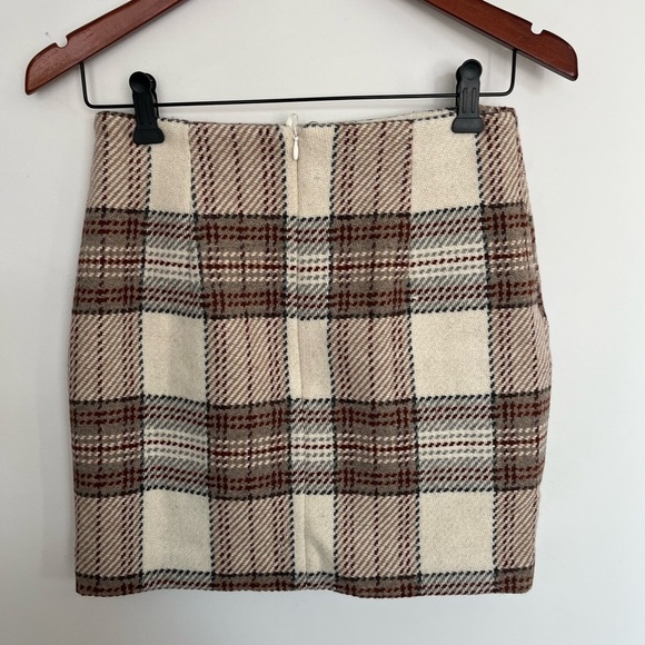 H&M Plaid Wool Skirt Cream and Brown size 4 - Picture 3 of 4